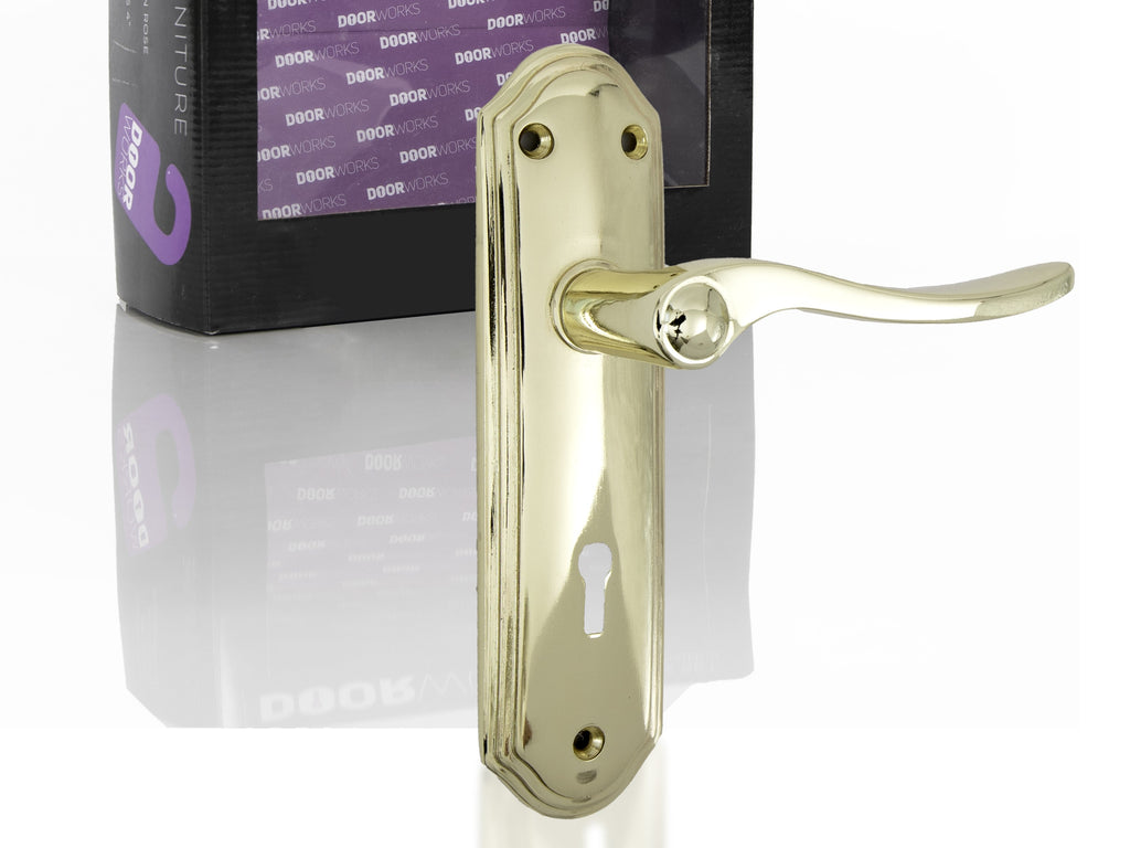 Doorworks Sheelin Brass  Lockset Bathroom Lever On Plate