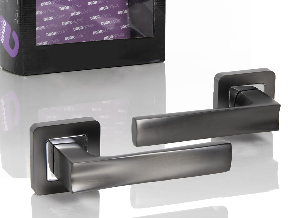 Bangor Duo Lever On Square Rose Lockset - Chrome / Black