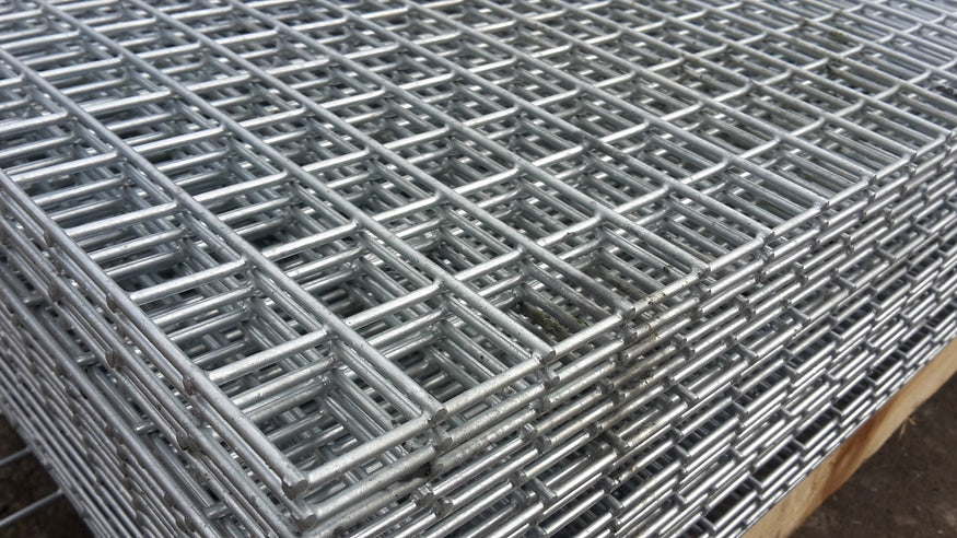 8' x 4' Sheet 2" x 2" Galvanised Weld Mesh (3mm)